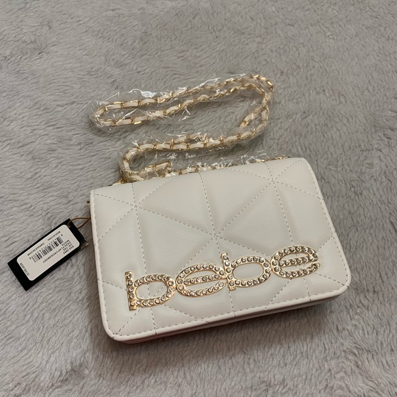 Bebe ZAZA FLAP WHITE CROSSBODY Retail: $89.00 - Picture 13 of 14